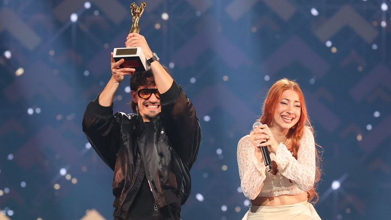 Tony Grox y LUCYCALYS ganan con "T AMARÉ" - Benidorm Fest | Ver