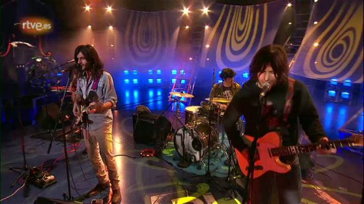 Blue Zulu - BLUE ZULU - Very Pomelo : "Xino Xano"