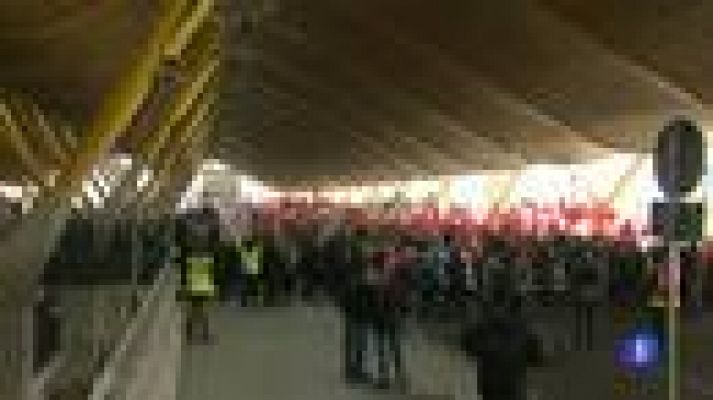 Telediario 1 - Primer día de huelga en Iberia