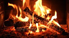 San Valentín junto a la chimenea
