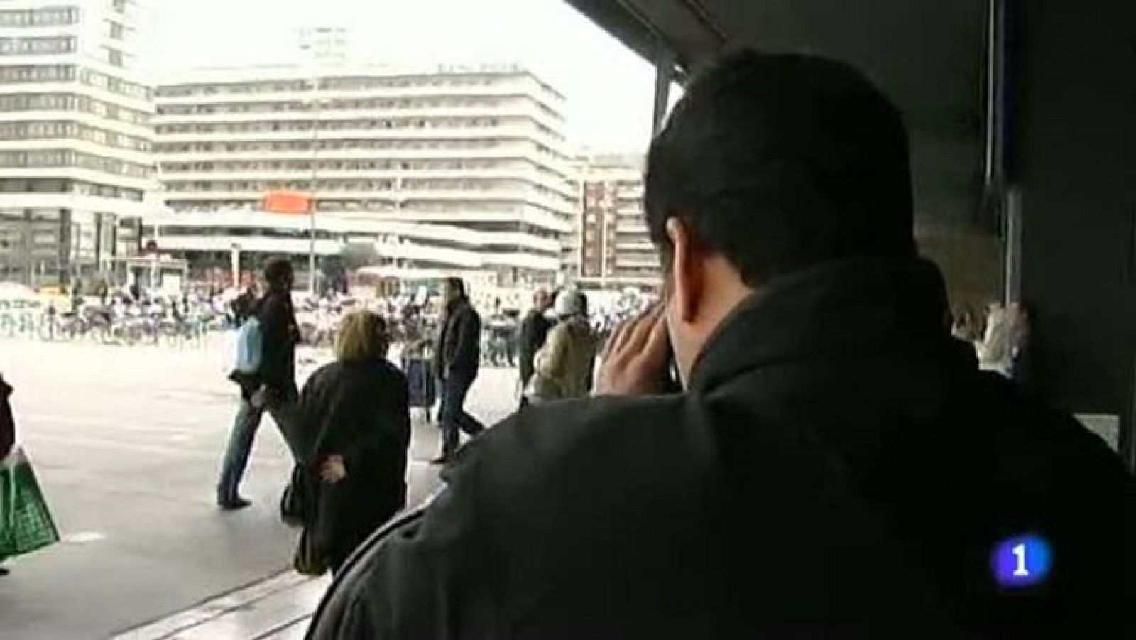 La delgada línea roja de los detectives | Ver