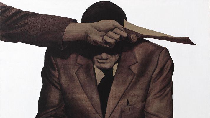 El Museo Reina Sofía reorganiza su colección y dedica una planta al arte español desde la Transición hasta la actualidad - Telediario 2 | Ver