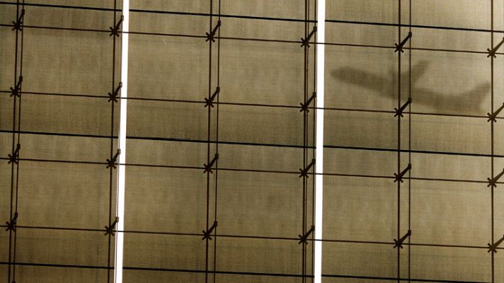 Los desayunos - UGT Iberia cree que la dirección no ofrece un plan de viabilidad de la aerolínea