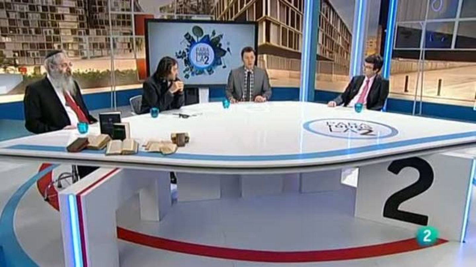 Para Todos La 2 -  Debate - La Biblia