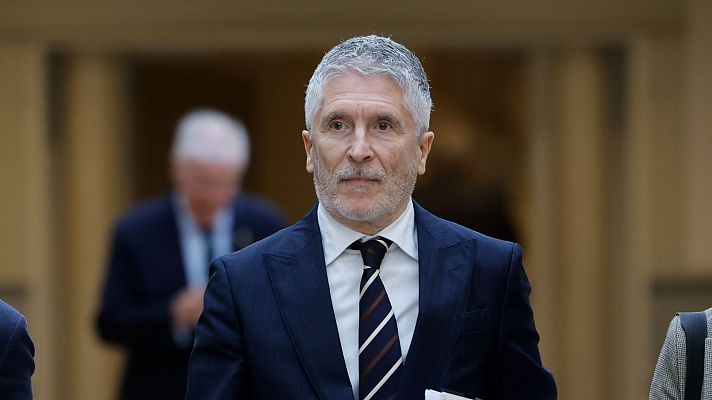 Marlaska \"no sabía\" de la acusación al director de la Policía y cesa a otro comisario por supuestas coacciones a la víctima - Telediario 1 | Ver