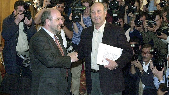 La unión de la izquierda: una historia de encuentros y desencuentros - Telediario 2 | Ver