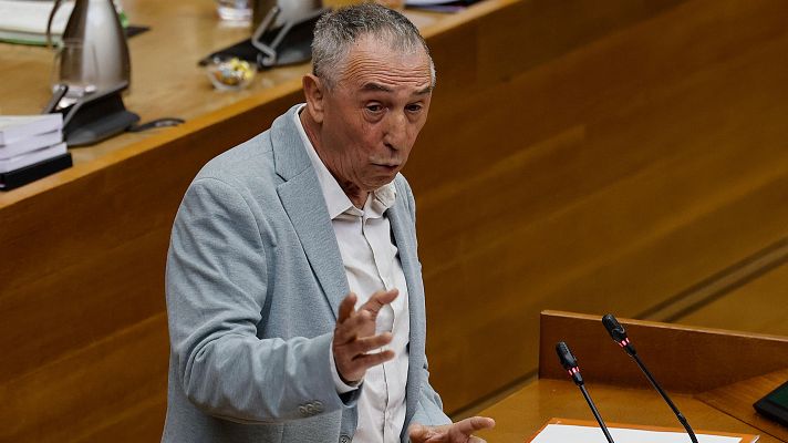 Baldoví acusa al PP y a Vox de \"proteger\" a Mazón para que siga aforado - La hora de La 1 | Ver