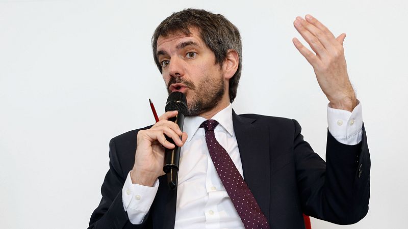 Urtasun sobre el 23-F: "Deseo que salga todo a la luz" - La hora de La 1 | Ver