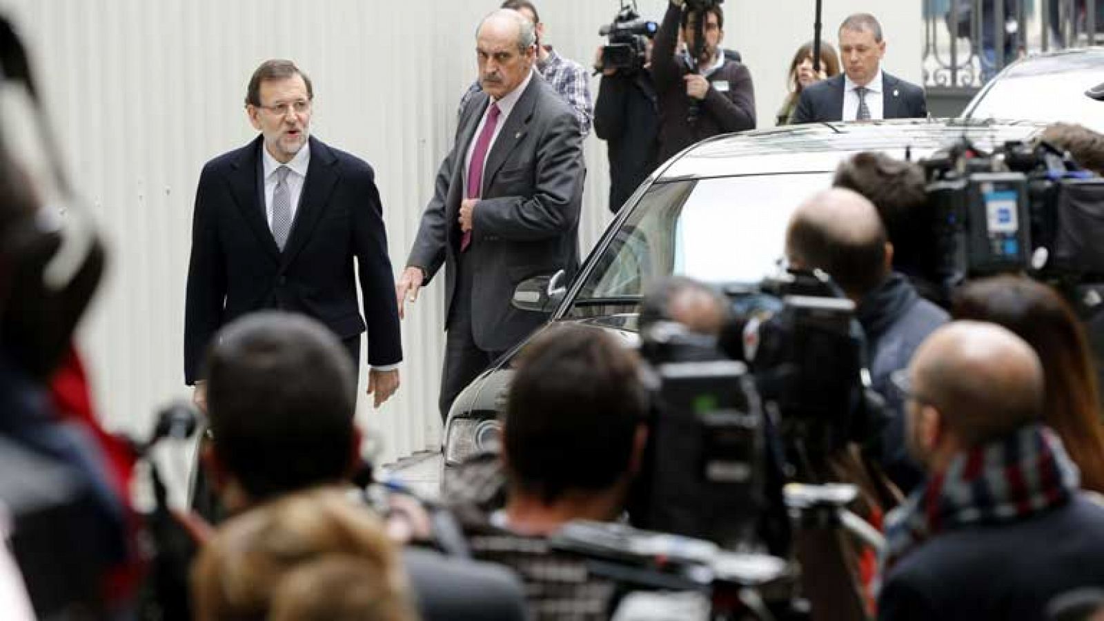 Ambiente Congreso y alrededores antes del debate del estado de la Nación
