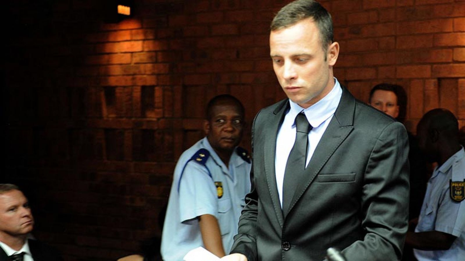 Telediario 1: Nuevo aplazamiento en el caso Pistorius | RTVE Play