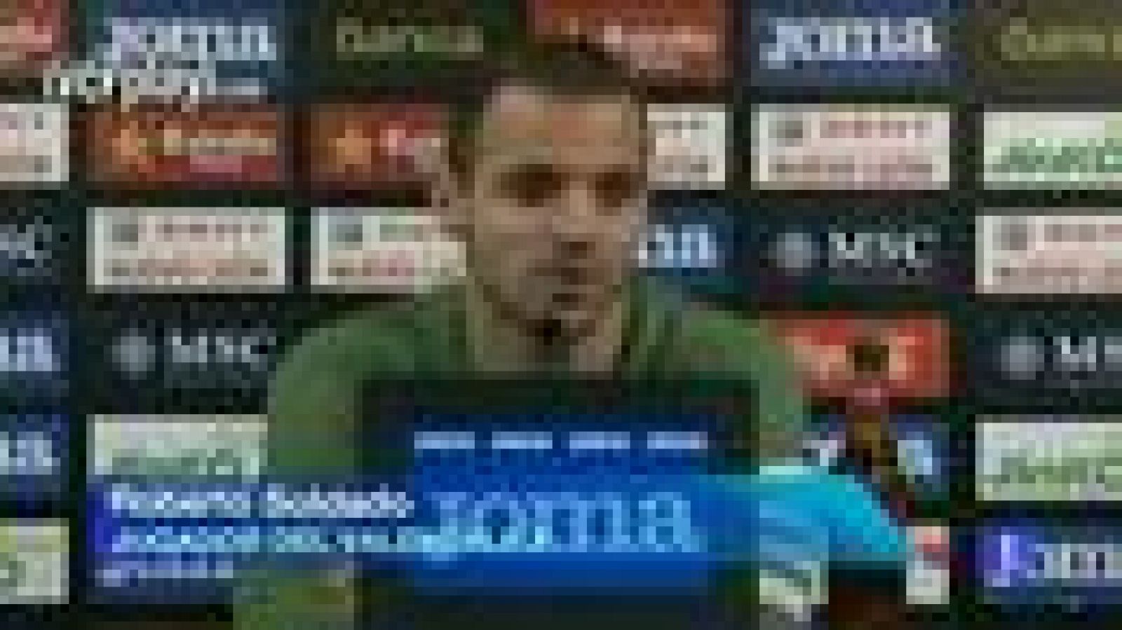 El árbitro que perdió el bazo después de ser agredido por un jugador el pasado fin de semana durante un partido de segunda regional valenciana evoluciona favorablemente. El presidente del Silos ha ido al hospital a visitar al menor agredido,  quien d