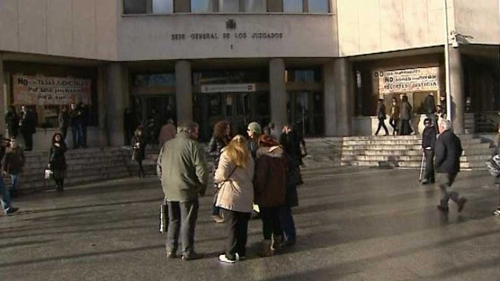 Telediario 1 - Caso de bebés robados