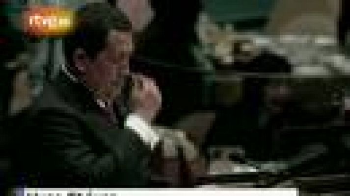  - Chávez llama "diablo" a Bush