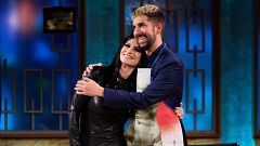 La Revuelta | Laura Pausini convierte a Broncano en un David "desproporcionado"