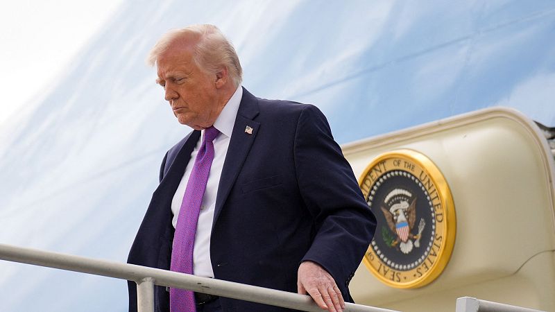 Trump asegura que han destruido "prácticamente" la marina iraní | Ver ahora