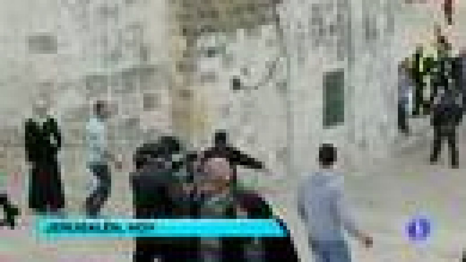 Telediario 1: Choques entre fuerzas israelíes y manifestantes palestinos en Cisjordania y Jerusalén Este | RTVE Play