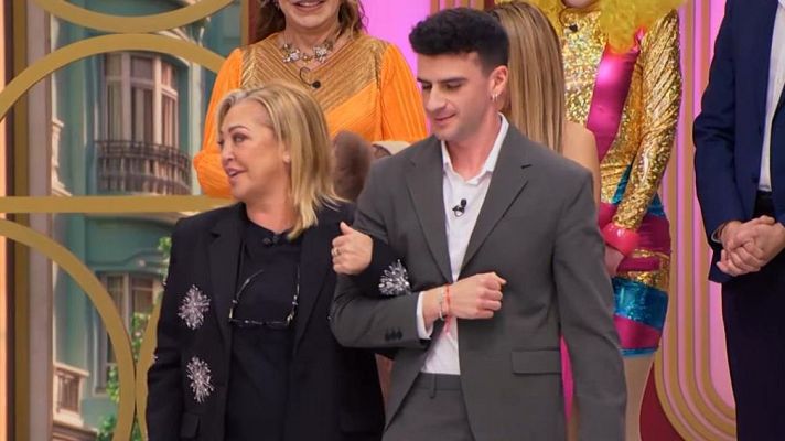 ¿De quién es el corazón de Alejandro Vergara? - Top Chef: Dulces y Famosos | Ver