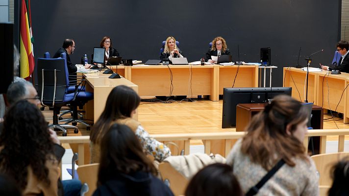 Juzgado un profesor por ofrecer dinero a menores a cambio de sexo | Ver