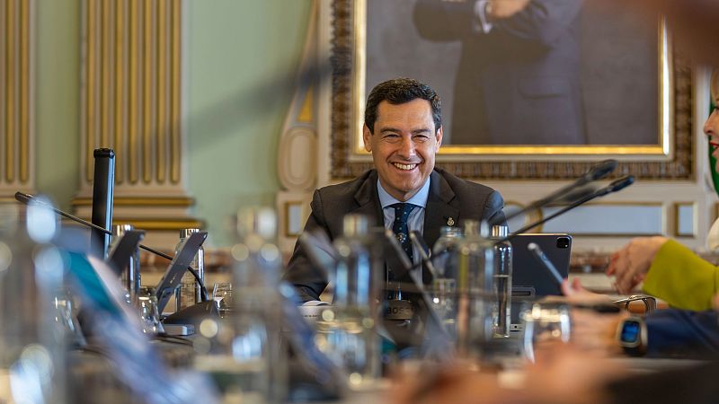 Moreno Bonilla aspira a reeditar la mayoría absoluta en Andalucía frente al PSOE de María Jesús Montero