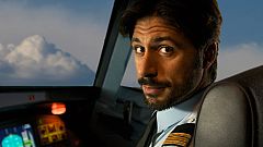 Hugo Silva, Antonio de la Torre y Lola Dueñas en 'Los amantes pasajeros'