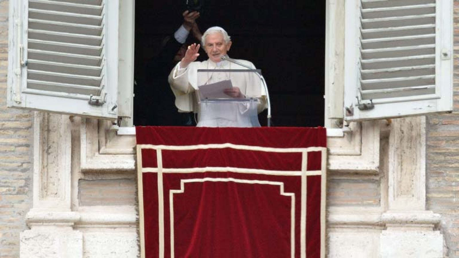 Informativo 24h: Benedicto XVI será 'papa emérito' | RTVE Play