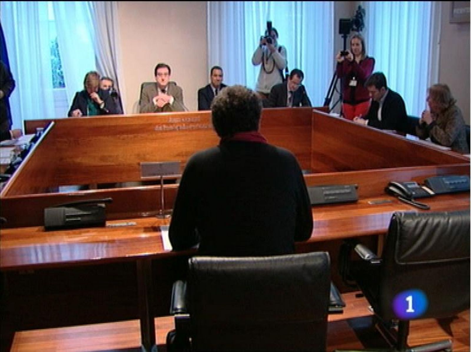 Panorama Regional: Asturias en 2' - 26/02/13 | RTVE Play