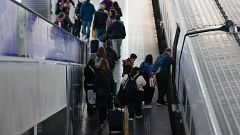 Empieza la 'Operación Salida' de Semana Santa: el turista extranjero amortigua la caída de reservas