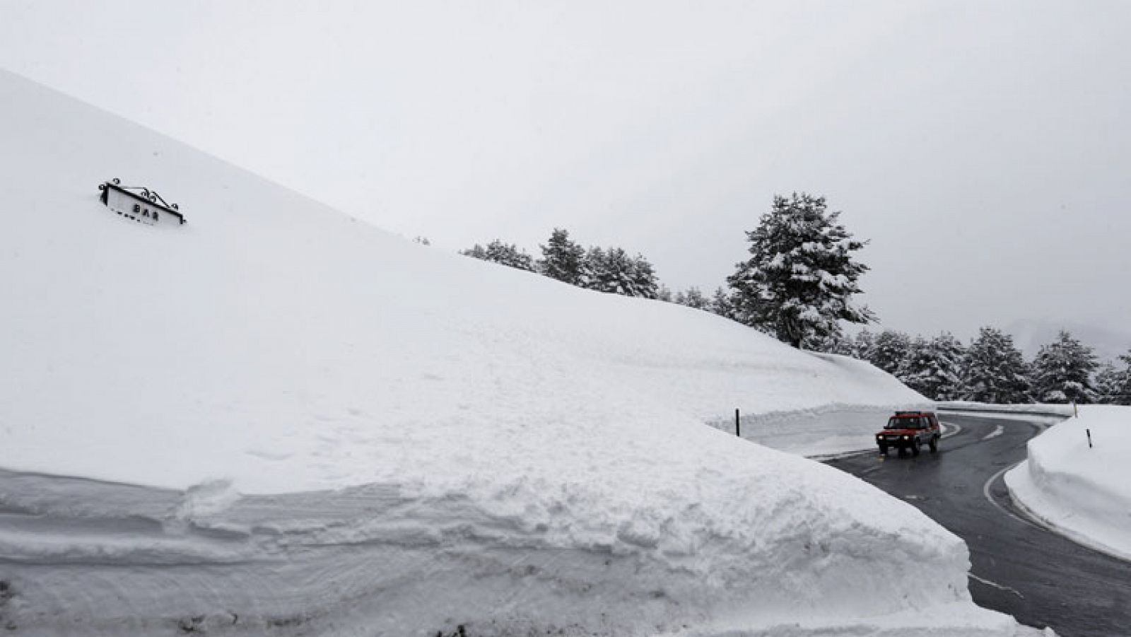 Ocho comunidades en alerta por riesgo de nevadas 