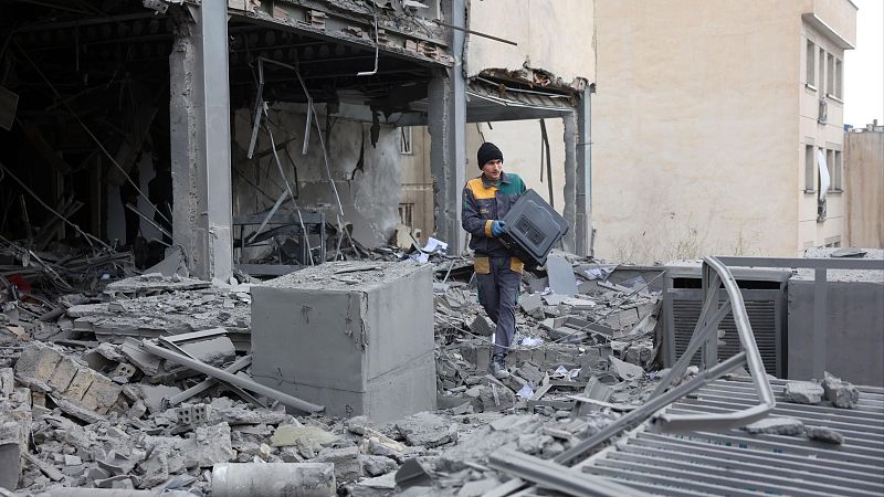 EE.UU. e Israel intensifican sus ataques sobre Irán | Ver