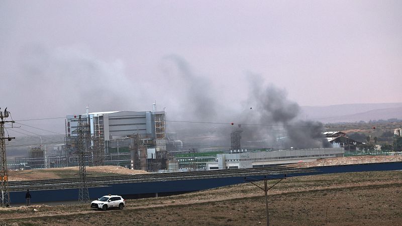 Irán golpea una planta industrial en Israel | Ver