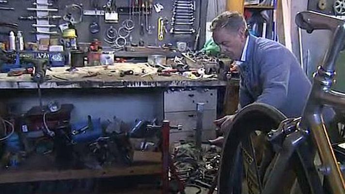 La 2 Noticias - Perucha, del ciclismo a okupa