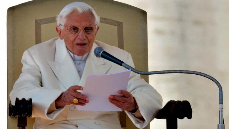 Benedicto XVI: "Amar a la Iglesia significa tomar decisiones difíciles" 