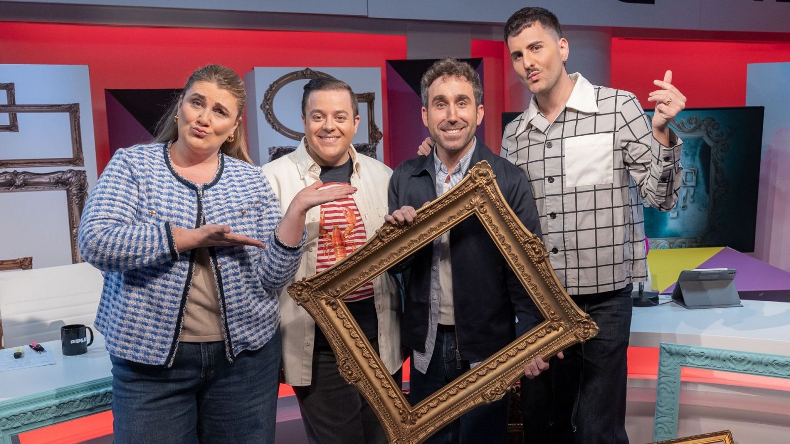 En Play - Menudo Cuadro - Episodio 7 - Aitor Albizua - ¡Menudo cuadro! En Play | Ver