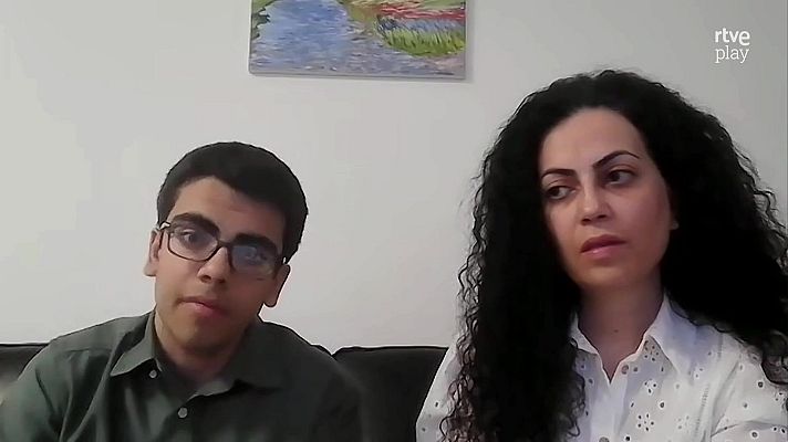 Kian, el niño de 14 años iraní a quien Estados Unidos veta la entrada - 24 horas | Ver