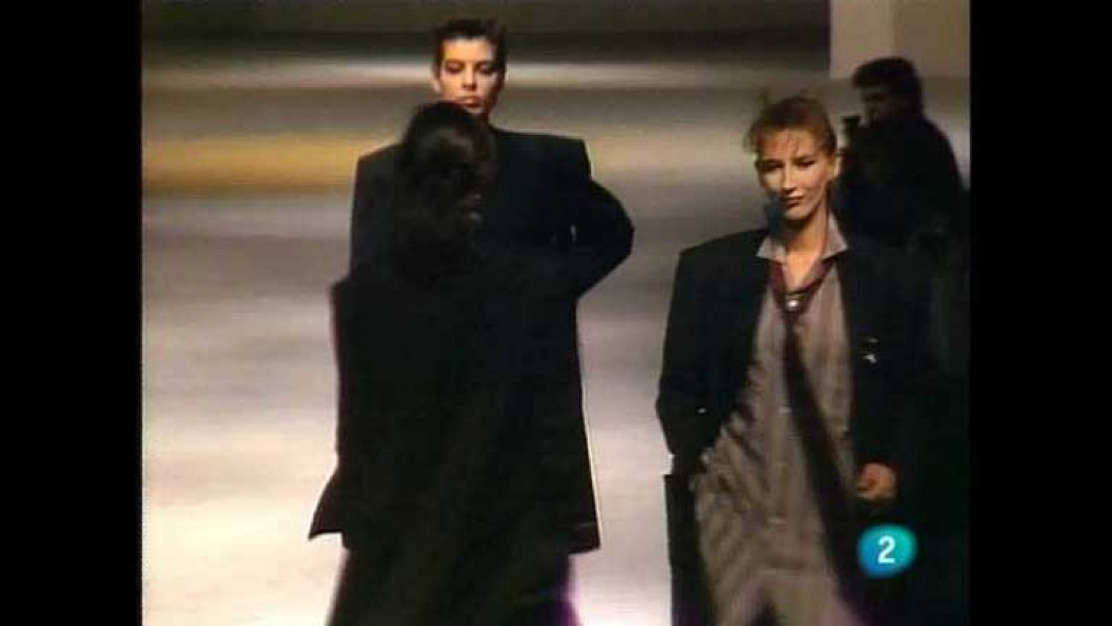 Metropolis - Sybilla y Pedrín Errando - Metrópolis | Ver