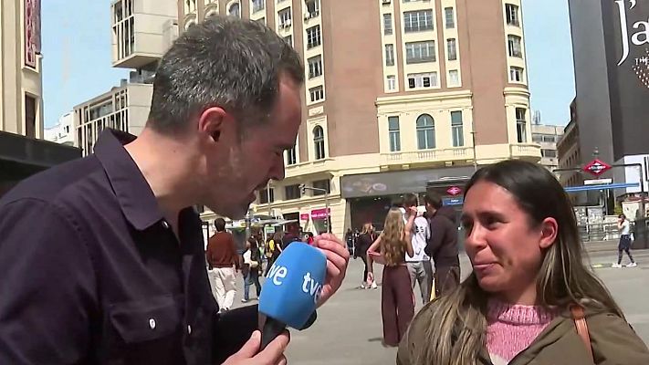¿Cómo han vivido los españoles el viaje a la Luna? - La tarde en 24h | Ver