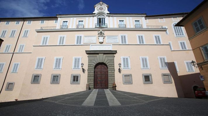 El papa vivirá en Castelgandolfo