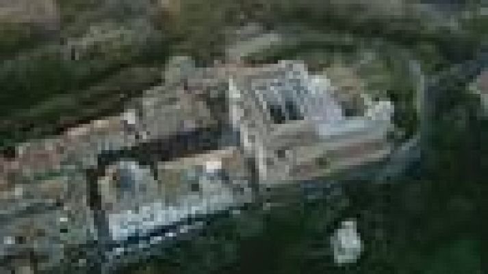 Telediario 1 - Benedicto XVI deja el papado y se despide de sus fieles desde Castelgandolfo