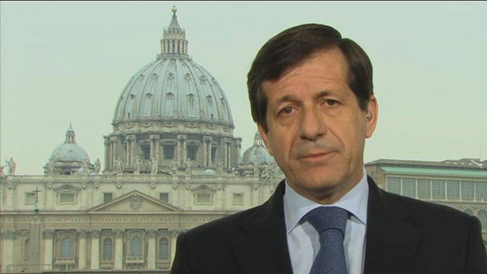 El embajador español en la Santa Sede describe la "especial" despedida del papa en los Desayunos de TVE