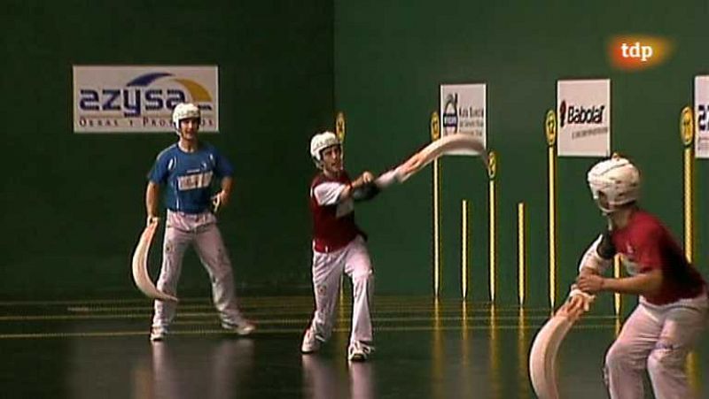 Pelota - Remonte. Partido de exhibición - Zeberio-Ion/Barrenetxea IV-Ezkurra. Desde Hernani (Guipuzcoa) - Ver ahora