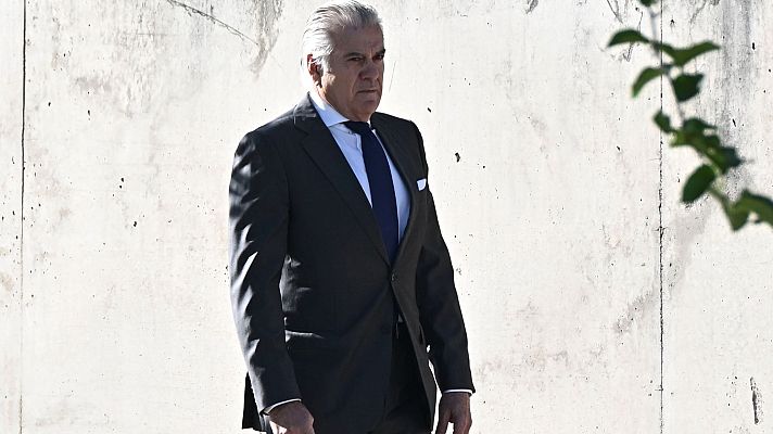 Bárcenas confirma que \"M.R.\" era Rajoy en el juicio del caso Kitchen | Ver