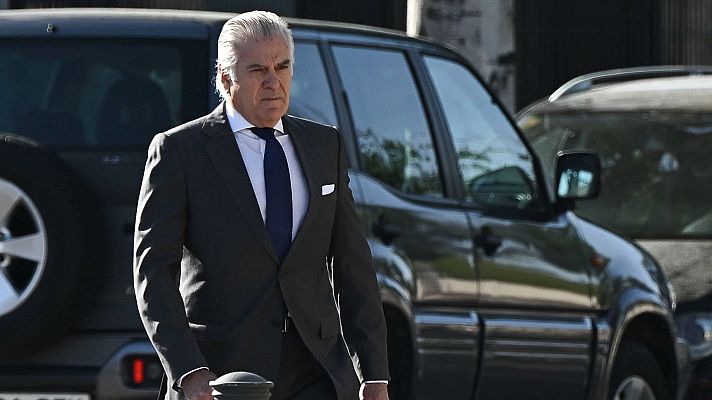 El Gobierno exige a Feijóo que se pronuncie sobre la operación Kitchen y le pregunta si va a expulsar a Rajoy del PP | Ver