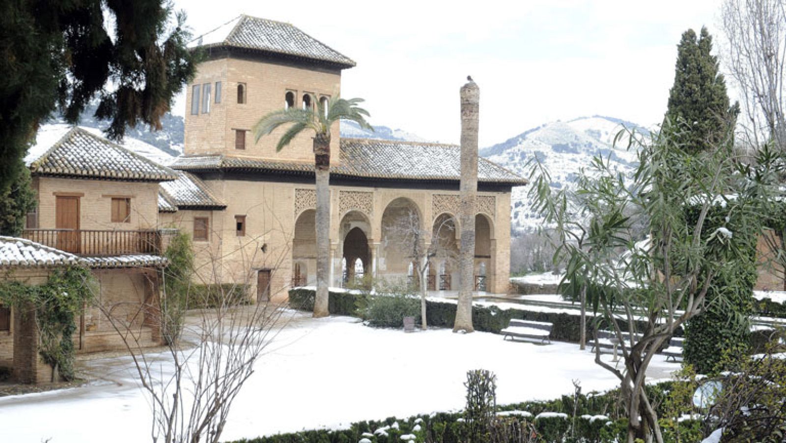 Fuertes lluvias en La Palma y Hierro y viento en Baleares y Estrecho