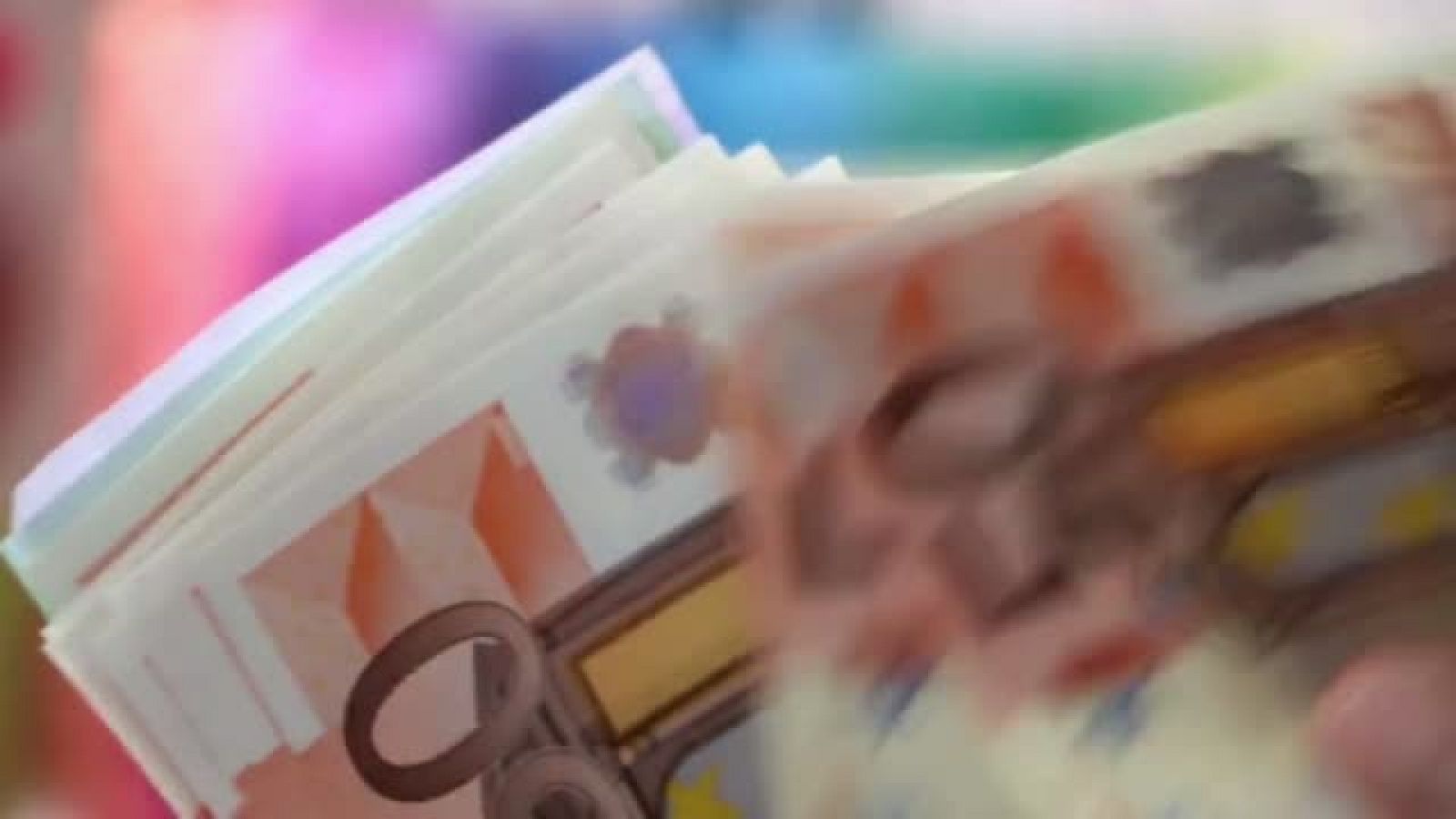 'Situación de la mujer periodista en los cargos de responsabilidad. Romper el techo de cristal' , TFM de Ana Trigo | Ver