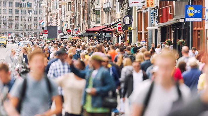 En portada - Tsunami turístico | Ver ahora