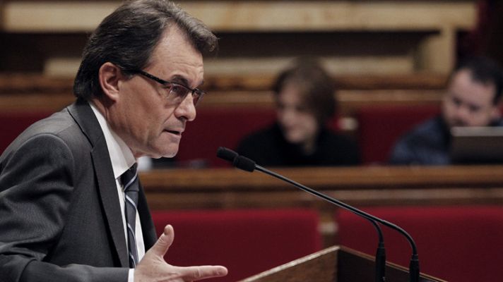 Telediario 1 - ERC apoyará los presupuestos con condiciones y Mas destaca la dureza de los ajustes