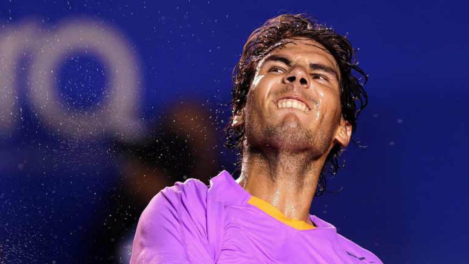 Rafa Nadal y David Ferrer se van a enfrentar en la final, dos amigos que vuelven a verse las caras en la pista por primera vez desde Roland Garros. Pero cómo han cambiado las cosas, ahora es Rafa el que tiene que hacer un partido perfecto.