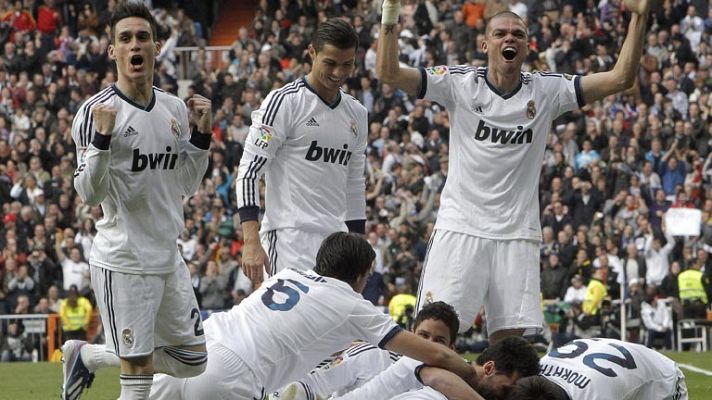 Telediario 1 - El Madrid se abona a los 'clásicos'