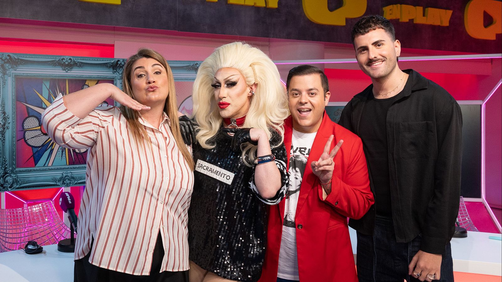 En Play - Menudo Cuadro - Episodio 10 - Samantha Ballantines, a veces nutria, siempre reina - ¡Menudo cuadro! En Play | Ver