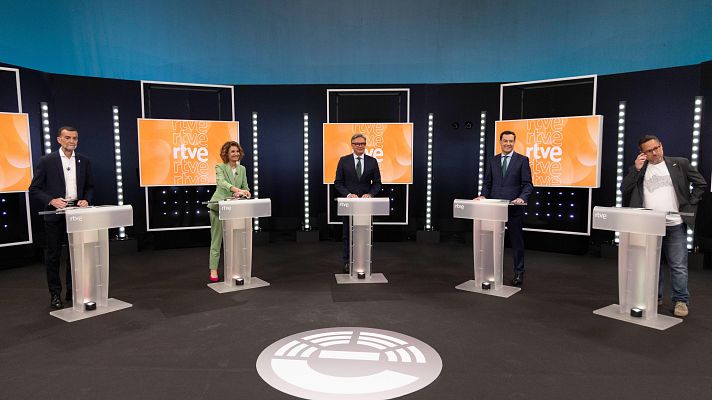 Los candidatos se enzarzan por la situación de la sanidad en Andalucía - Especiales informativos | Ver